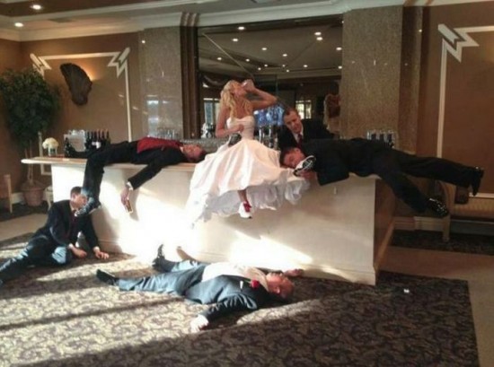 Selection-of-funny-wedding-pictures-016
