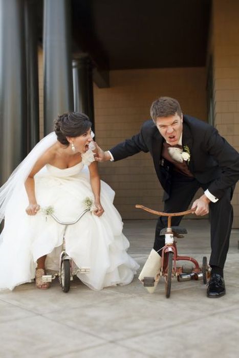 Selection-of-funny-wedding-pictures-038