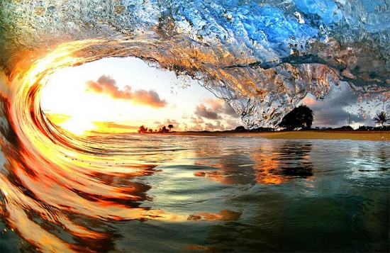 Stunning Photos of Ocean Waves (9 Photos) - FunCage