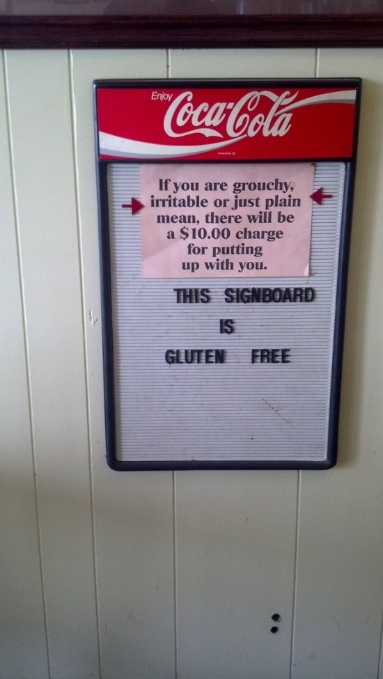 25-Funny-Signs-009