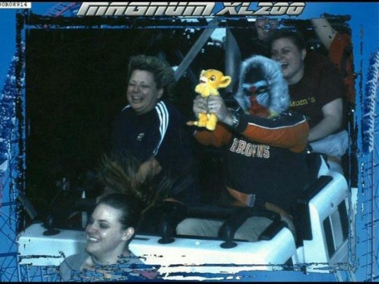Funny-People-on-Rollercoaster-006