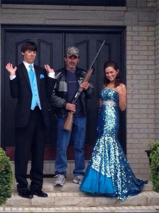 Funny-and-Creative-Prom-Photos-010