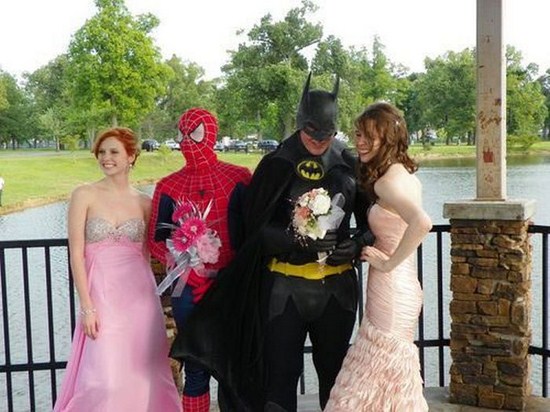 Funny-and-Creative-Prom-Photos-015