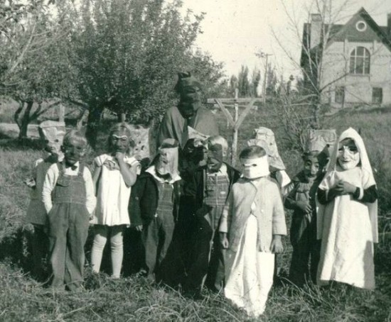 Halloween-Pictures-from-the-Past-002