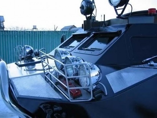 Russian-VIP-Armored-Car-005