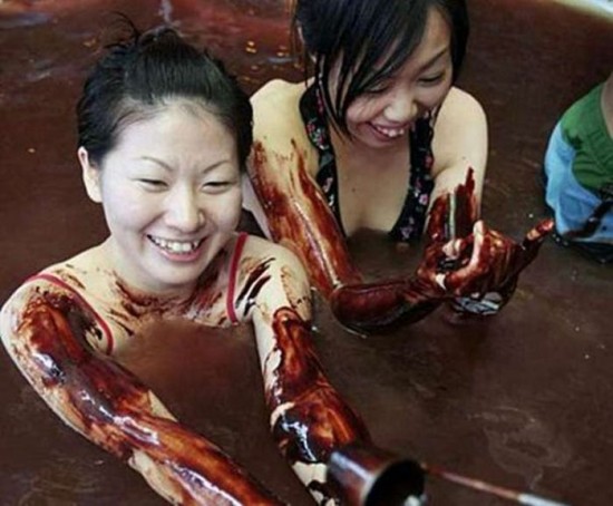 The-most-WTF-baths-ever-008