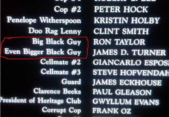 22 funny moments found in movie credits 007