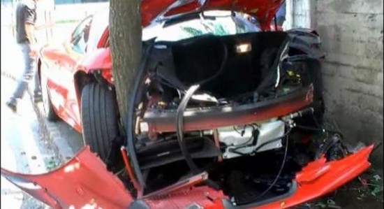38 Wrecked Ferraris 003