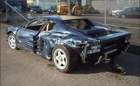 38 Wrecked Ferraris 028