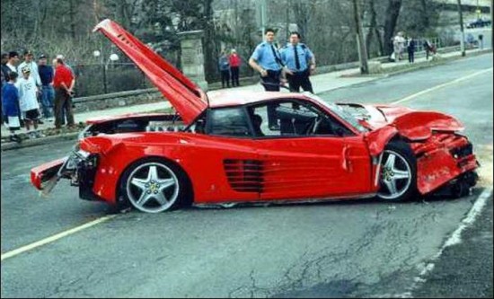 38 Wrecked Ferraris 029