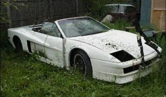38 Wrecked Ferraris 031