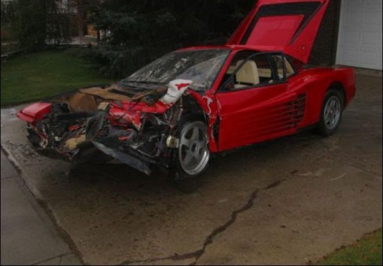 38 Wrecked Ferraris 035