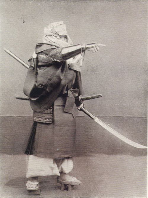 Authentic Photos of Real-Life Samurais 013