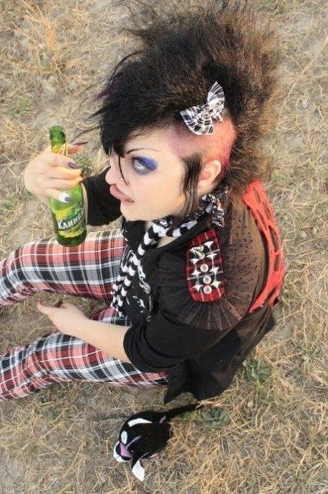 Strange People from Russian Social Networks 018