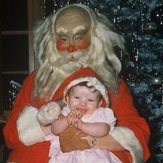 These Santas look creepy 002