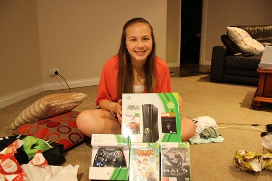 Video game consoles are the best Christmas Gifts 005