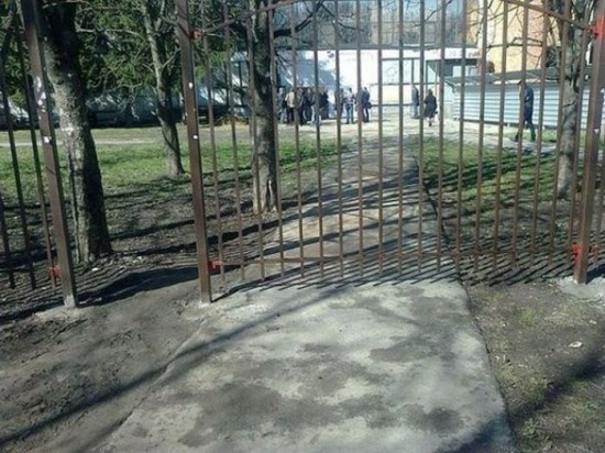 Welcome to Russia 032