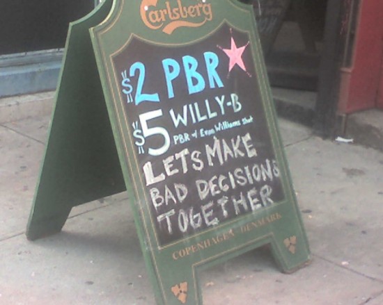 10 Funny And Creative Cafe Boards 006