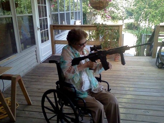 38 Gangster Grandmas 026