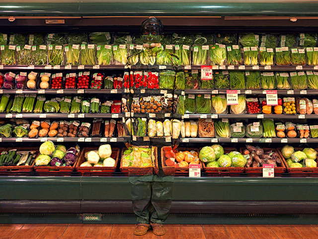 Liu Bolin, A Real Life Invisible Man 016