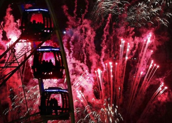 New Year’s eve fireworks around the world 020
