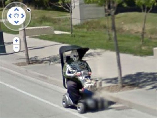 Strange Things Found on Google Street View 020