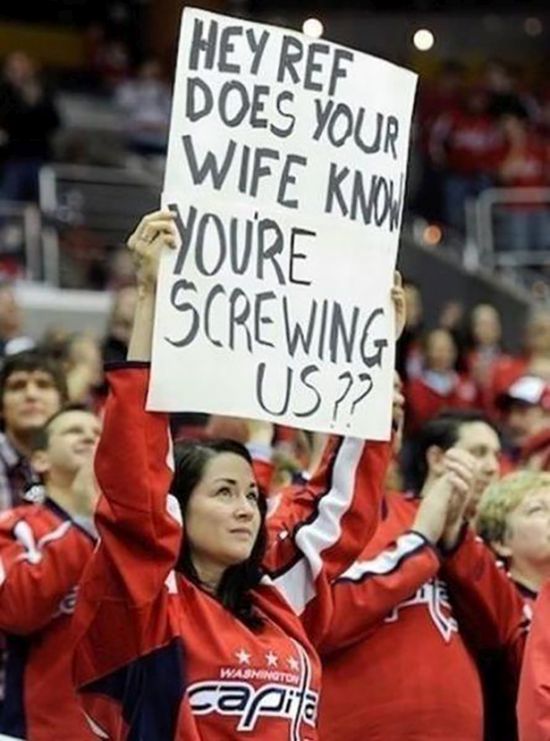 24 Funny and good sporting event signs 013