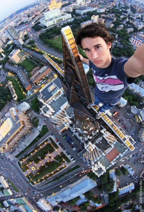 34 Extreme photos at breathtaking height 002