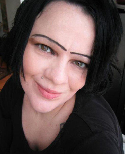 34 Scary and Weird eyebrows 027