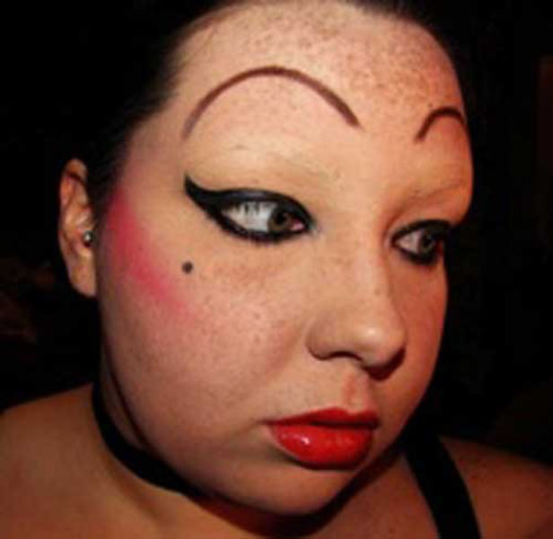 34 Scary and Weird eyebrows 031