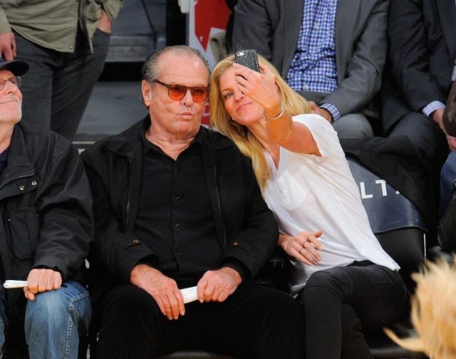 PUBLISHED by catsmob.com