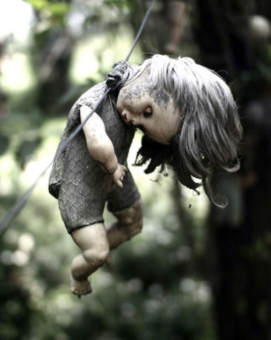 Mexico’s Haunted Island Of The Dolls Is Actually Terrifying 005