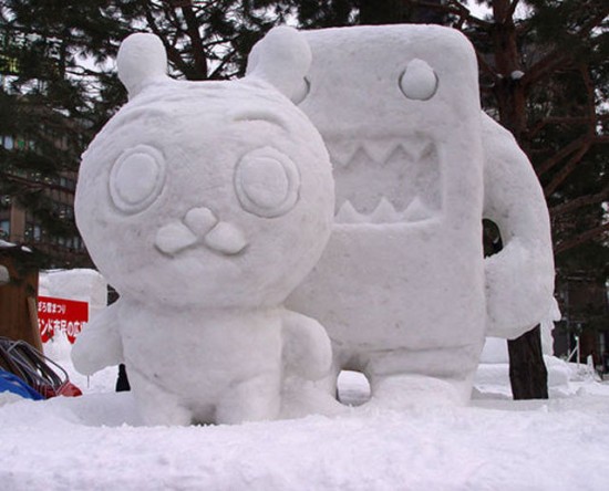 People Having Fun During Winter Snow in Japan 001