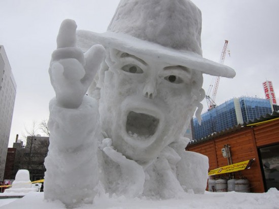 People Having Fun During Winter Snow in Japan 009