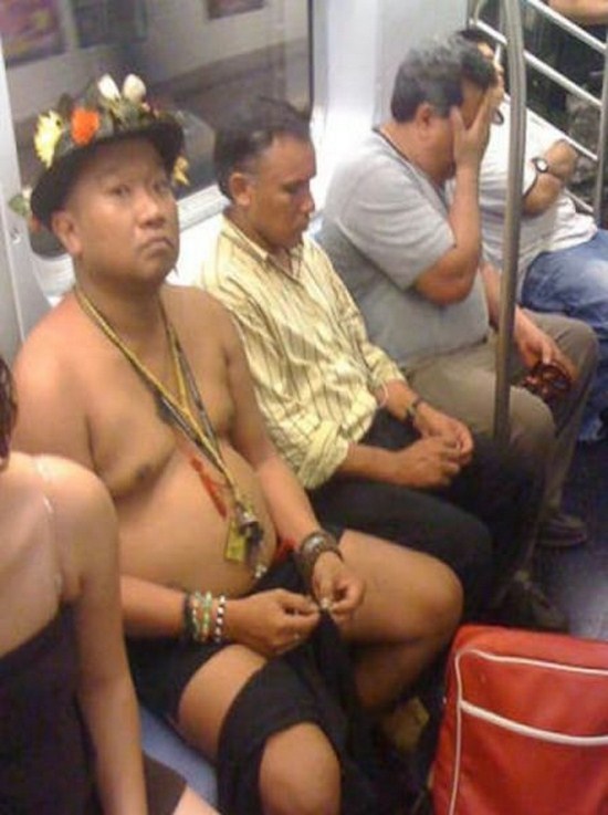 The Worst Fashion of Subway People 008