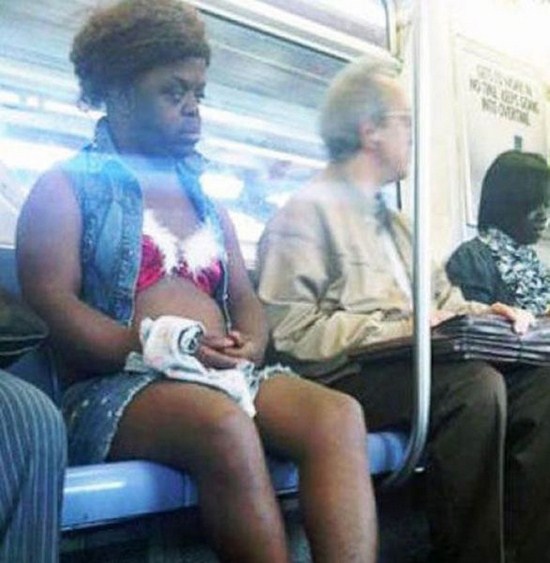 The Worst Fashion of Subway People 010