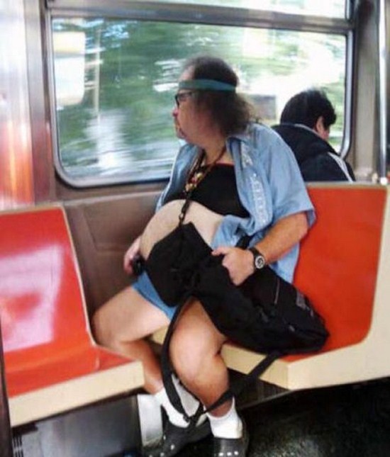The Worst Fashion of Subway People 011