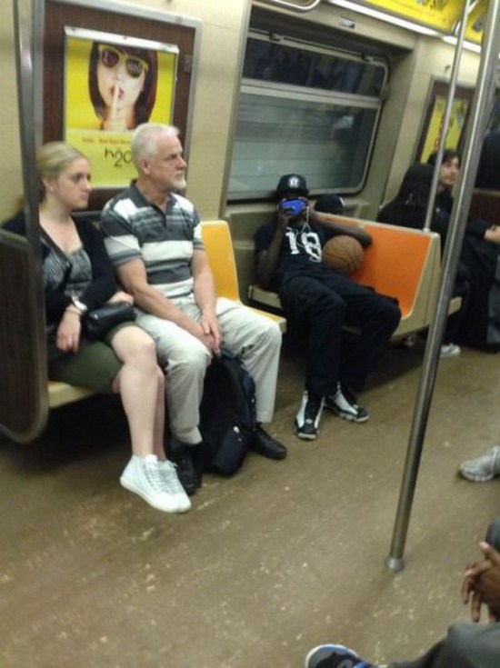 The Worst Fashion of Subway People 018