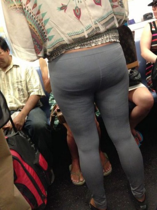 The Worst Fashion of Subway People 019