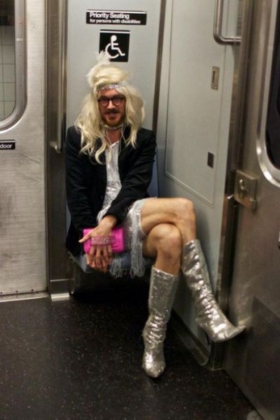 The Worst Fashion of Subway People 025
