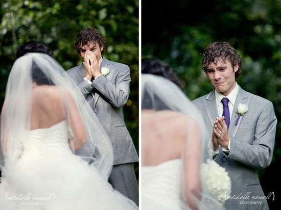 These Grooms Cry Tears Of Joy When They Saw Their Brides 001