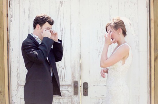 These Grooms Cry Tears Of Joy When They Saw Their Brides 011