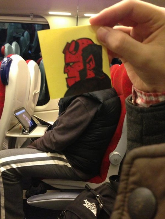 This Guy Has a Funny Solution For Avoiding Boredom On His Commute 010
