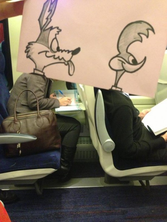 This Guy Has a Funny Solution For Avoiding Boredom On His Commute 014