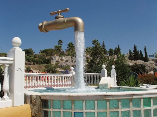 11 Fascinating Fountains From Around The World 008