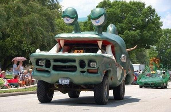 19 Crazy Cars That Actually Exist 002