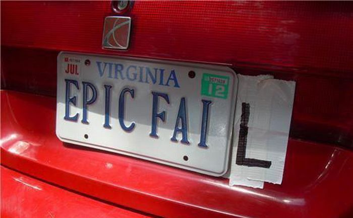 30 Funny License Plates 014