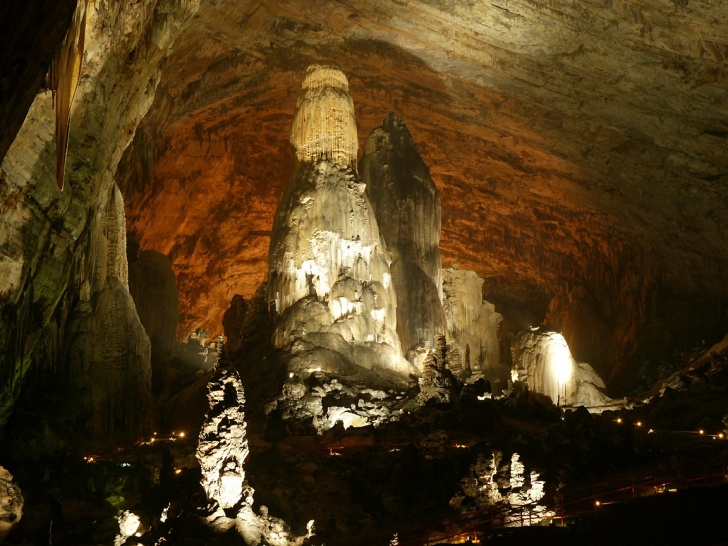 Cacahuamilpa Grotto (Mexico)