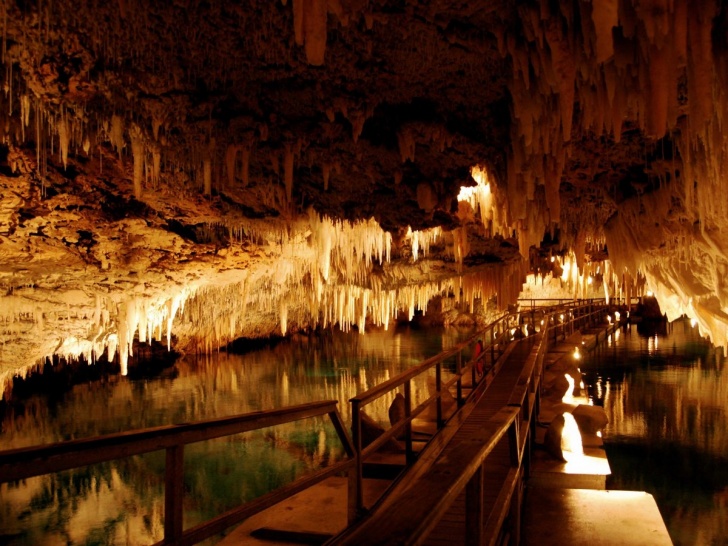 Crystal Caves (Island of Bermuda)