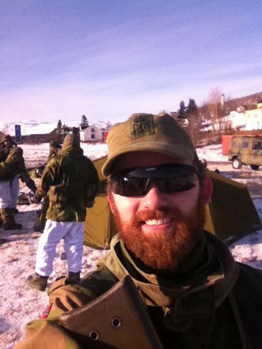 Soldiers from different armies take selfies 024